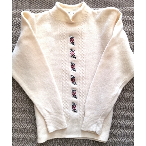 Vintage 80's cream lambswool sweater rose embroidery - Picture 4 of 11